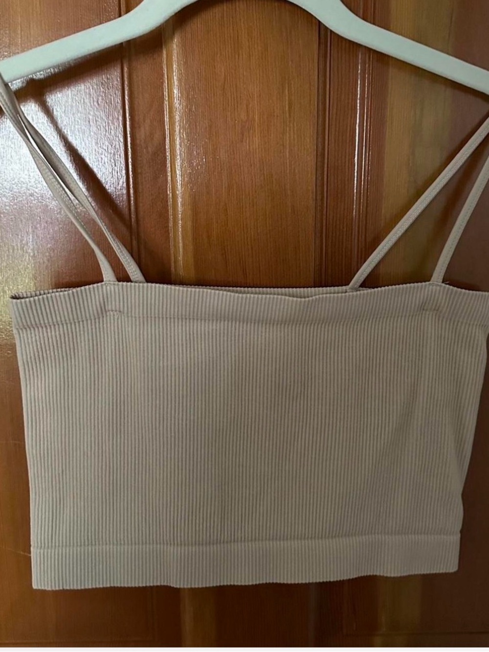 Urban Outfitters Beige Ribbed Crop Camisole size m|l